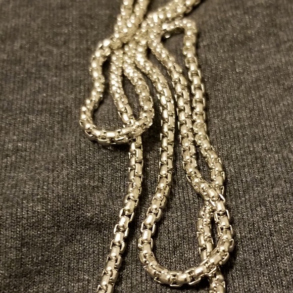 Silver Necklace - Picture 1 of 3
